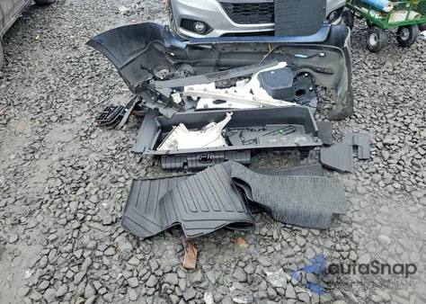 2021 Subaru Ascent Premium из США, поврежденный, VIN 4S4WMAFD9M3446954